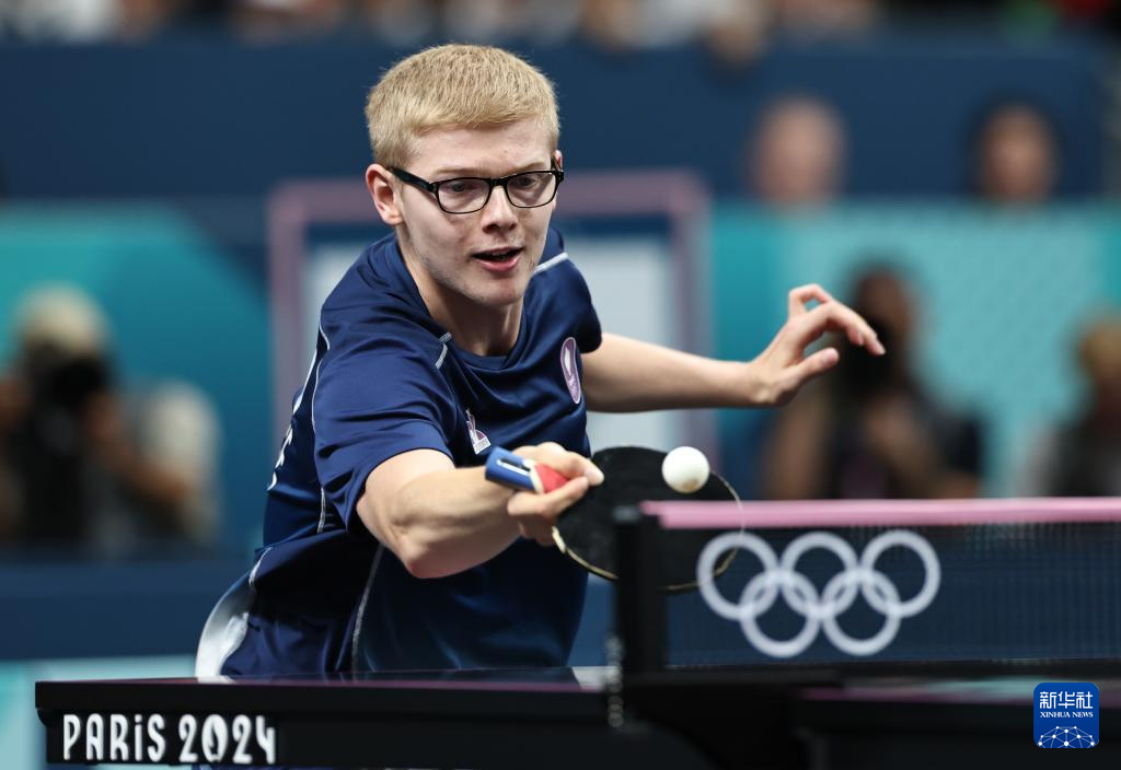 居历史前列 居历史前列