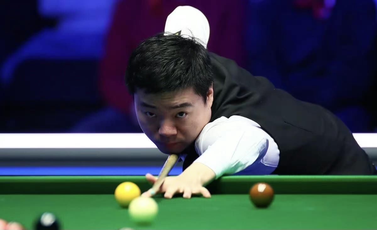 辽宁男篮的 辽宁男篮的