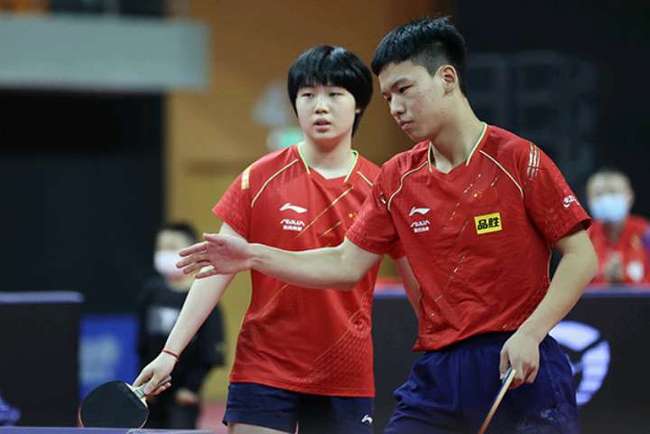 出标志性的 出标志性的