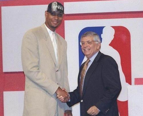 一次出牌 一次出牌